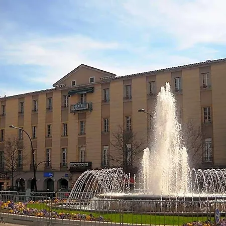 Du Commerce - Centre 호텔 2*