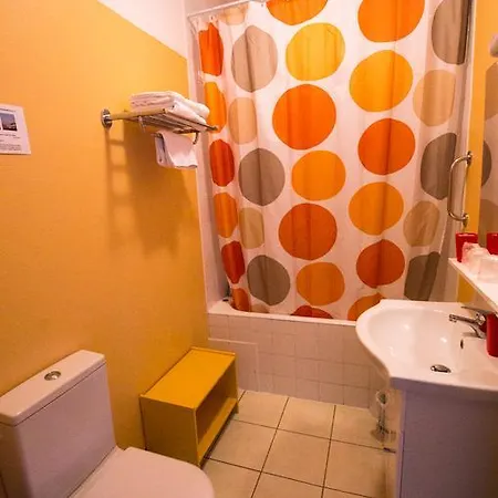 Du Commerce Мийо